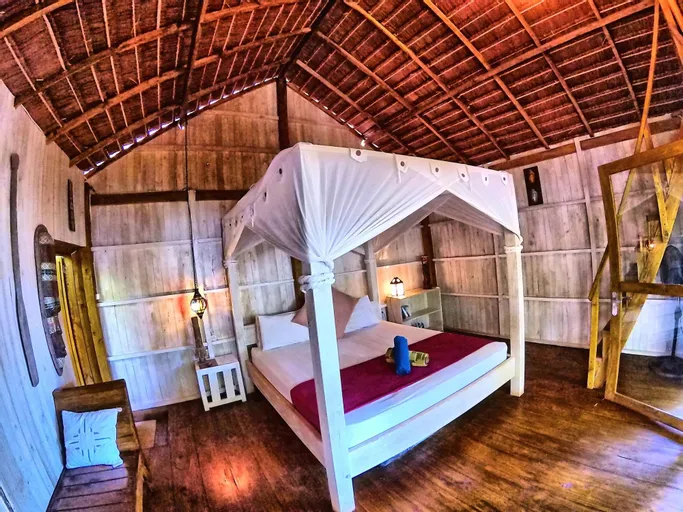 Cosmos Bungalows Menikmati Tanjung Bira