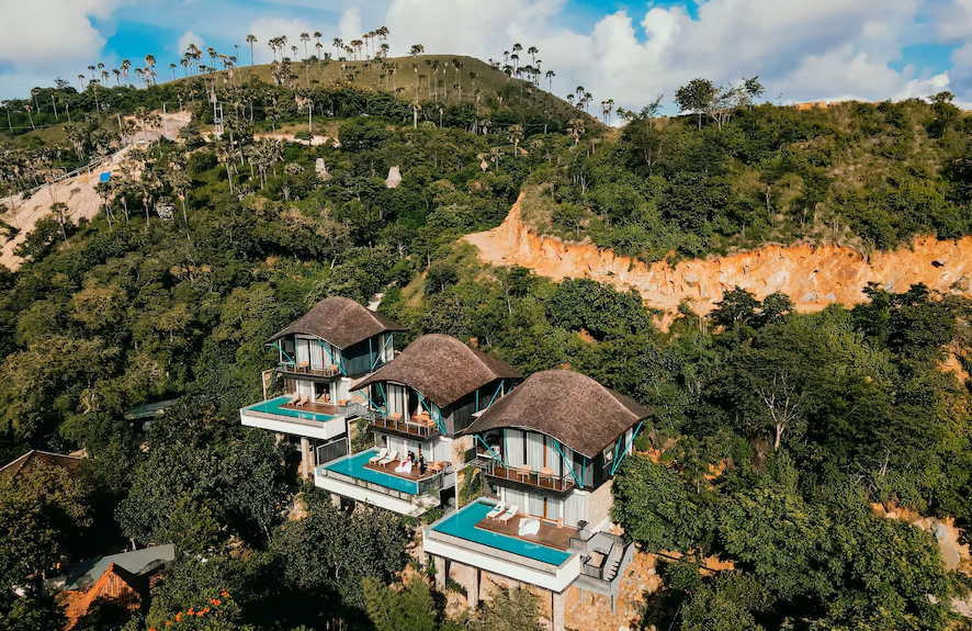 Villa Eco Tourism Komodo: Potensi Investasi Naik 15% di 2025